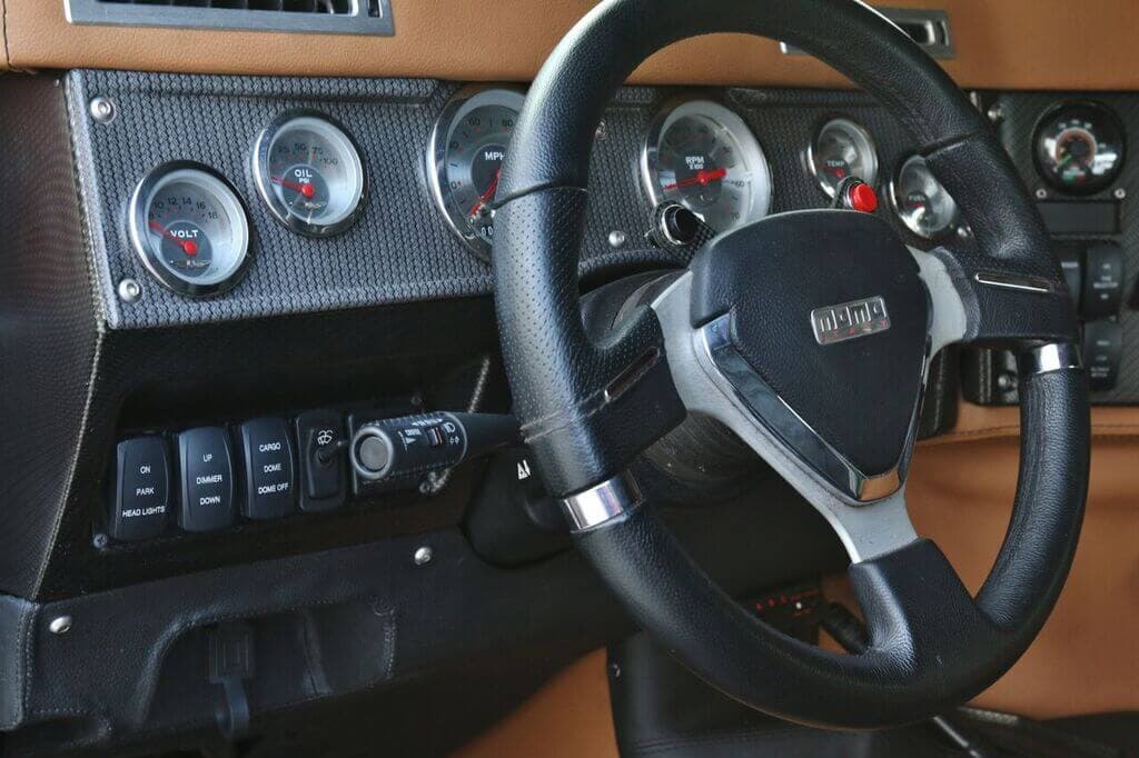 Design & Build: Hummer Interior