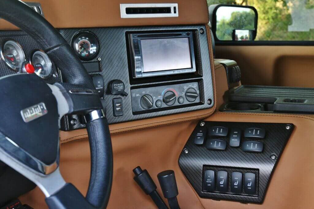 Design & Build: Hummer Interior