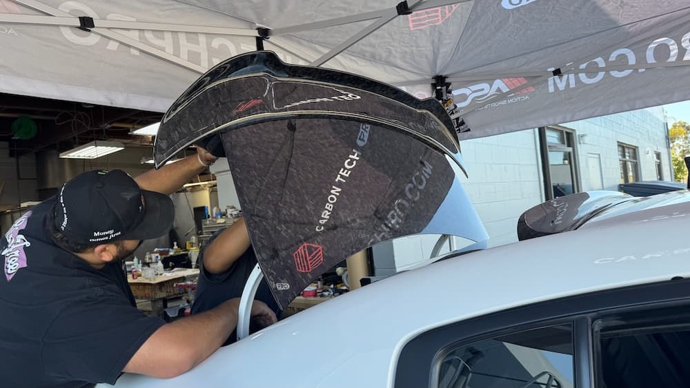 white Dodge Charger SRT Hellcat Widebody