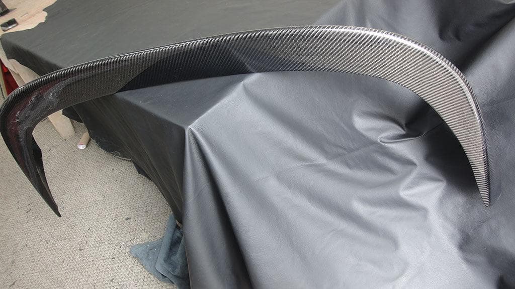 Trunk spoiler overlay Trunk Spoiler Carbon Fiber Overlay